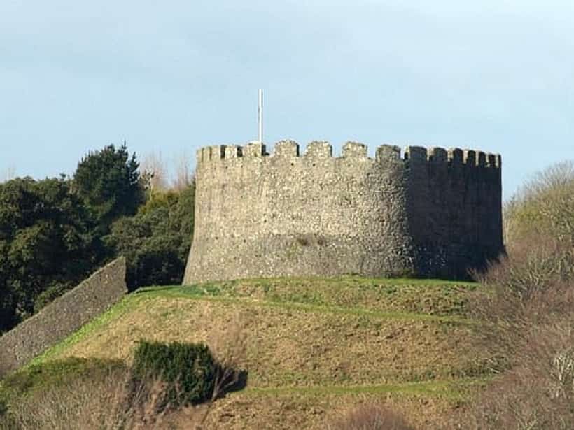 Trematon Castle, Saltash — Norman castle (motte and bailey)